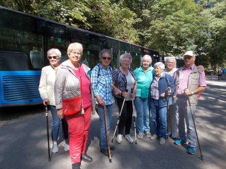 Wandergruppe am Loipenparkplatz | © Wandern | KSV Baunatal e.V. | 2019