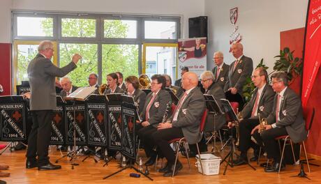 Musikzug des KSV Baunatal mit Dirigent Wolfgang Rodermund